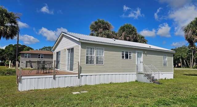 Photo of 1030 Keller Ln, FL 33471
