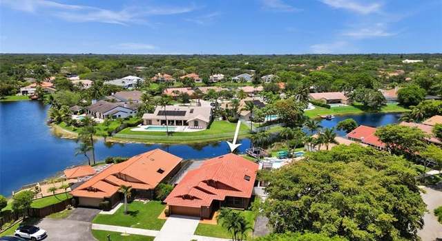 Photo of 11405 W Point Dr, Cooper City, FL 33026