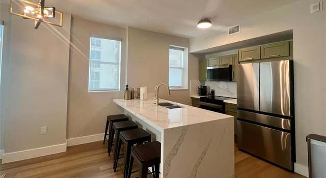 Photo of 7280 SW 90th St #401, Miami, FL 33156