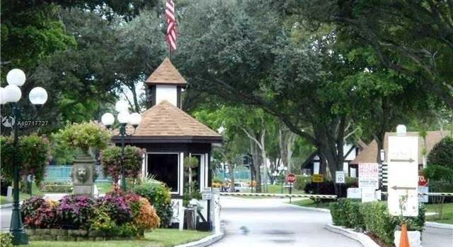 Photo of 3720 Inverrary Dr Unit 3A, Lauderhill, FL 33319