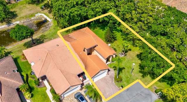 Photo of 10619 Ladypalm Ln Unit B, Boca Raton, FL 33498