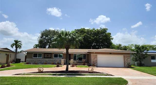Photo of 600 NW 93rd Ave, Pembroke Pines, FL 33024