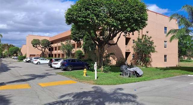 Photo of 9801 Sunrise Lks #211, Sunrise, FL 33322