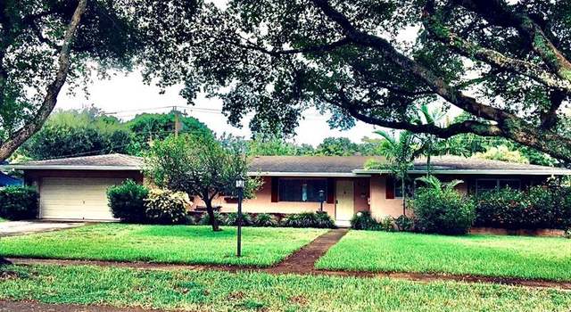 Photo of 840 Camellia Ct, Plantation, FL 33317