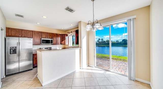 Photo of 3141 Laurel Ridge Cir, Riviera Beach, FL 33404