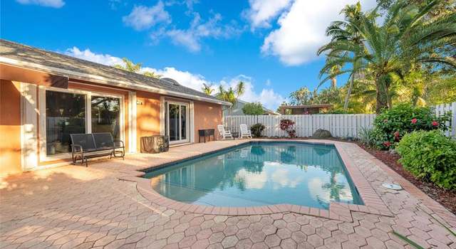 Photo of 13820 Roanoke St, Davie, FL 33325