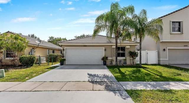 Photo of 5900 E Grand Duke Cir, Tamarac, FL 33321