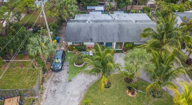 Photo of 800 Philadelphia Dr, Jupiter, FL 33458