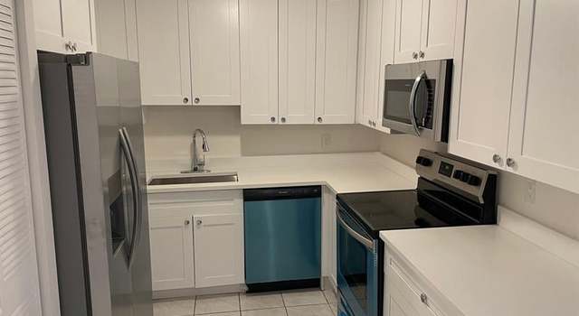 Photo of 1100 SE 4th Ave #4, Deerfield Beach, FL 33441