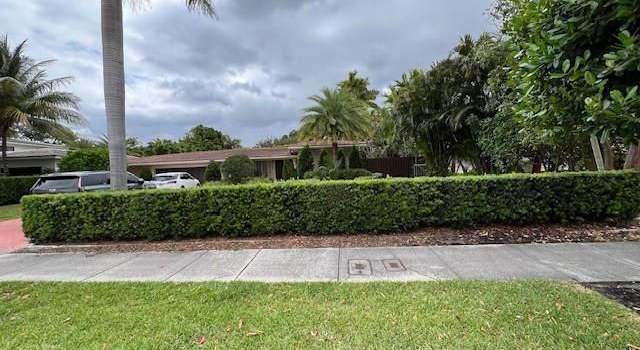 Photo of 1420 Middle River Dr, Fort Lauderdale, FL 33304