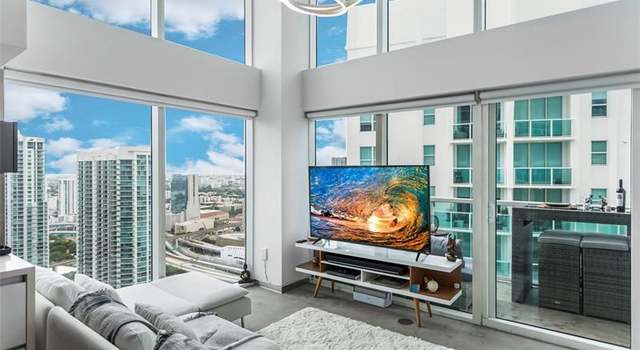 Photo of 41 SE 5th St #2217, Miami, FL 33131