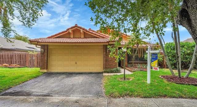 Photo of 3360 E Point Dr, Cooper City, FL 33026