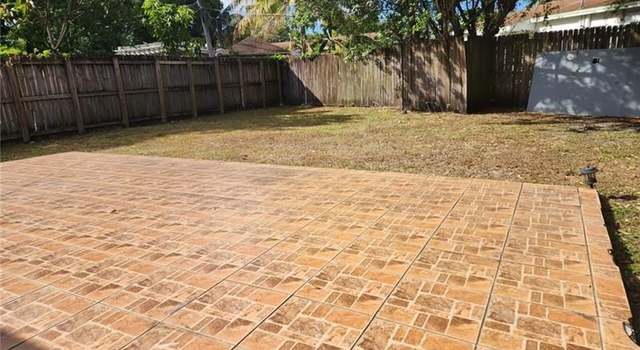 Photo of 540 E Campus Cir, Fort Lauderdale, FL 33312