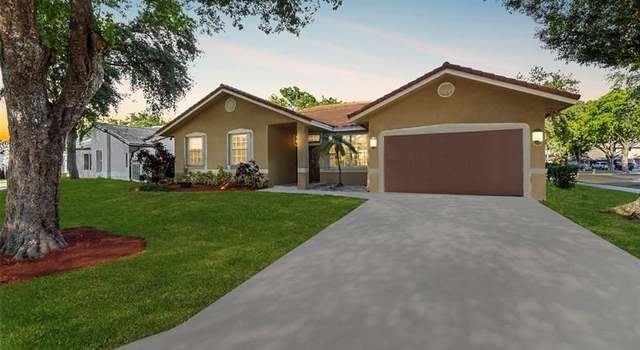 Photo of 5012 NW 45th Ave, Coconut Creek, FL 33073