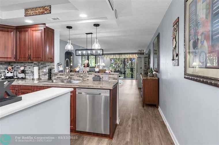 Photo of 3202 Portofino Pt Unit C2 Coconut Creek, FL 33066