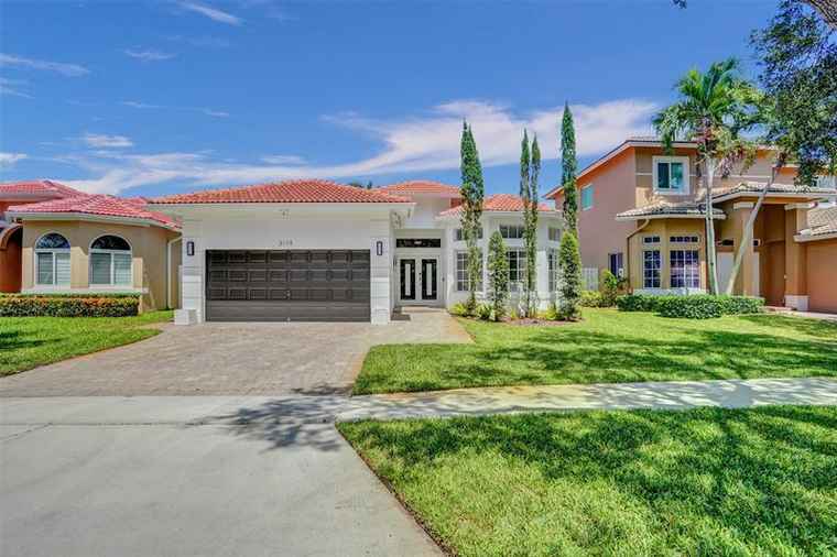 Photo of 3119 SW 140th Ave Miramar, FL 33027