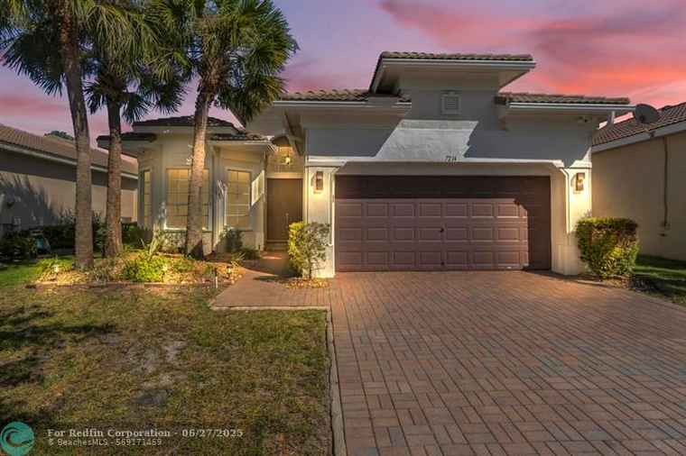 Photo of 7214 NW 116th Way Parkland, FL 33076