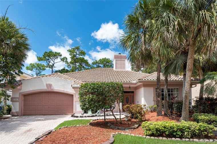 Photo of 3508 Wildflower Dr Coral Springs, FL 33065