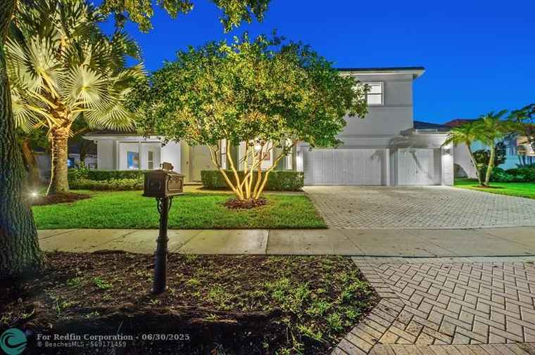 Photo of 2683 Meadowood Ct Weston, FL 33332