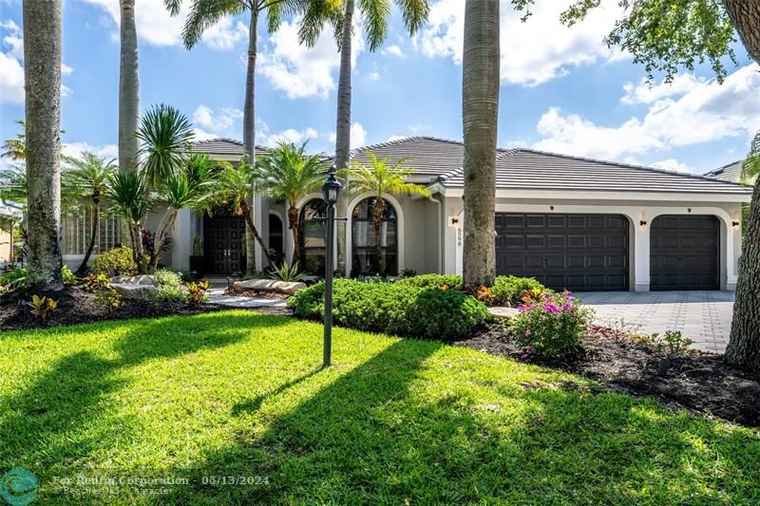 Photo of 6598 NW 103rd Ln Parkland, FL 33076