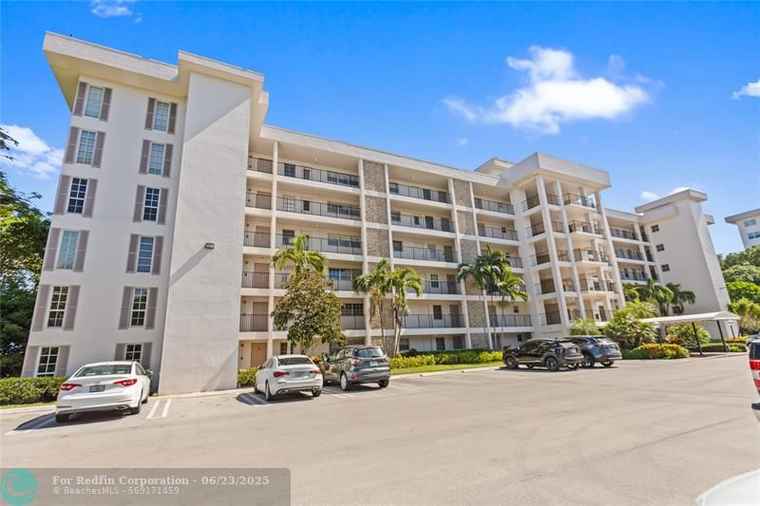 Photo of 3000 N Palm Aire Dr #403 Pompano Beach, FL 33069