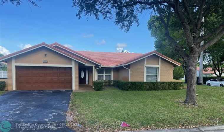 Photo of 1288 NW 112th Way Coral Springs, FL 33071