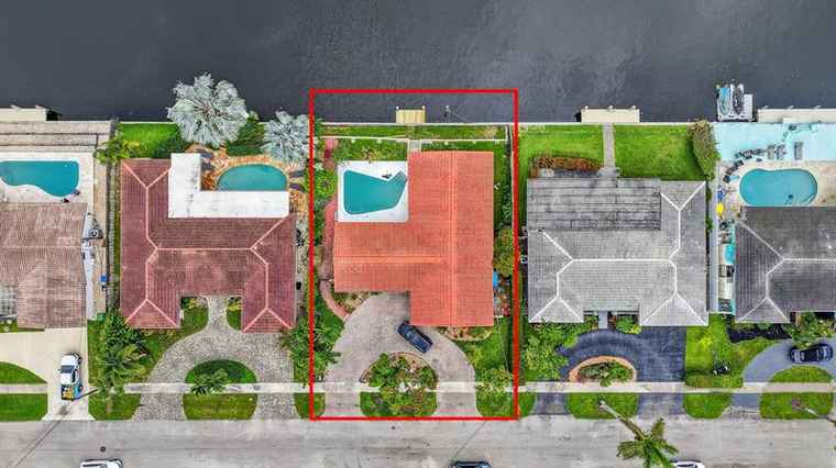 Photo of 1460 NE 57th Ct Fort Lauderdale, FL 33334
