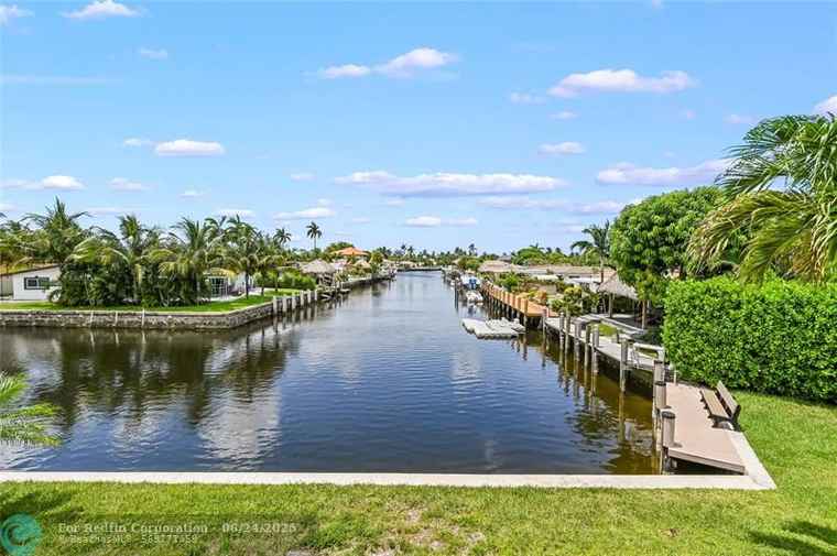 Photo of 331 E Mcnab Rd #226 Pompano Beach, FL 33060