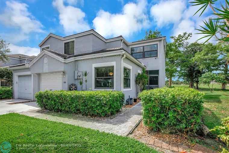 Photo of 8428 NW 78th Ct #8428 Tamarac, FL 33321