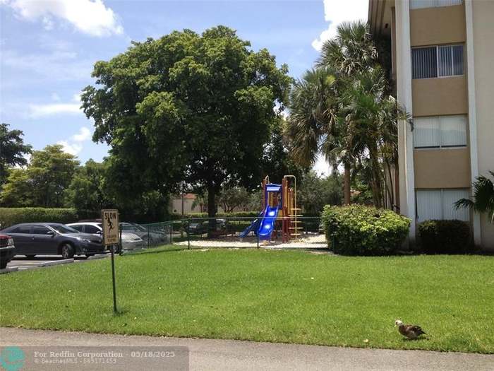 Plantation - 123 Plantation, FL 33324 | For Sale ($249,900) | MLS# F10504398