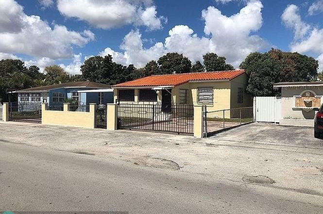317 E 43rd St, Hialeah, FL 33013 | MLS# F10260671 | Redfin