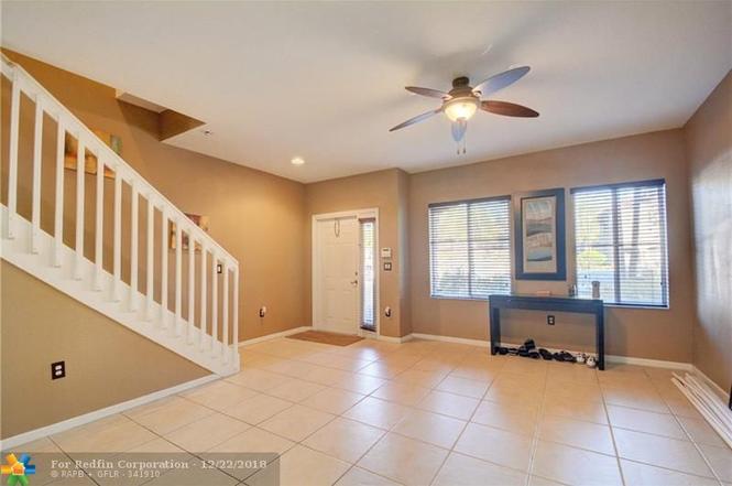 2568 Sw 83rd Ave 105 Miramar Fl 33025 Mls F10154978 Redfin