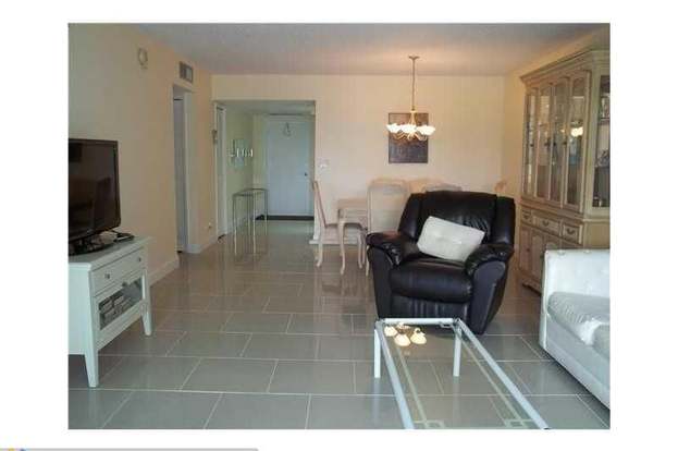 3090 N Course Dr 211 Pompano Beach Fl 33069 Mls F10113507 Redfin 3090 N Course Dr 211 Pompano Beach Fl 33069
