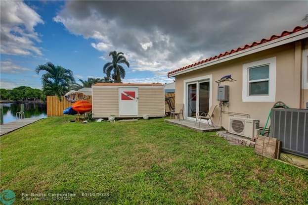 2705 Coolidge St, Hollywood, FL 33020 | MLS# F10359576 | Redfin