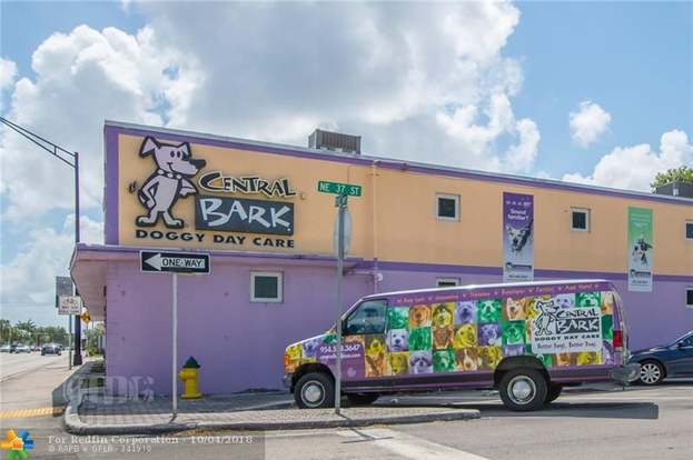 350 Ne 45th St Oakland Park Fl Mls F Redfin