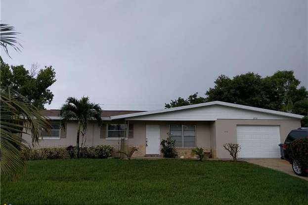 3276 Se Garden St Stuart Fl 34997 3 Beds 2 Baths