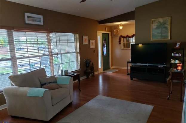 821 Nw 92nd Ave Pembroke Pines Fl 33024 4 Beds 2 Baths