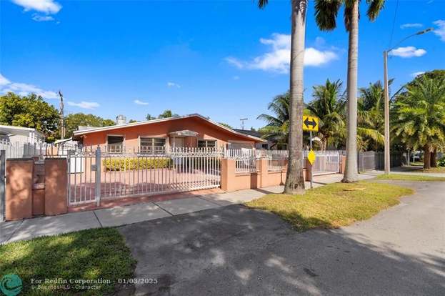 4381 SW 5th Ter, Miami, FL 33134 | MLS# F10478023 | Redfin