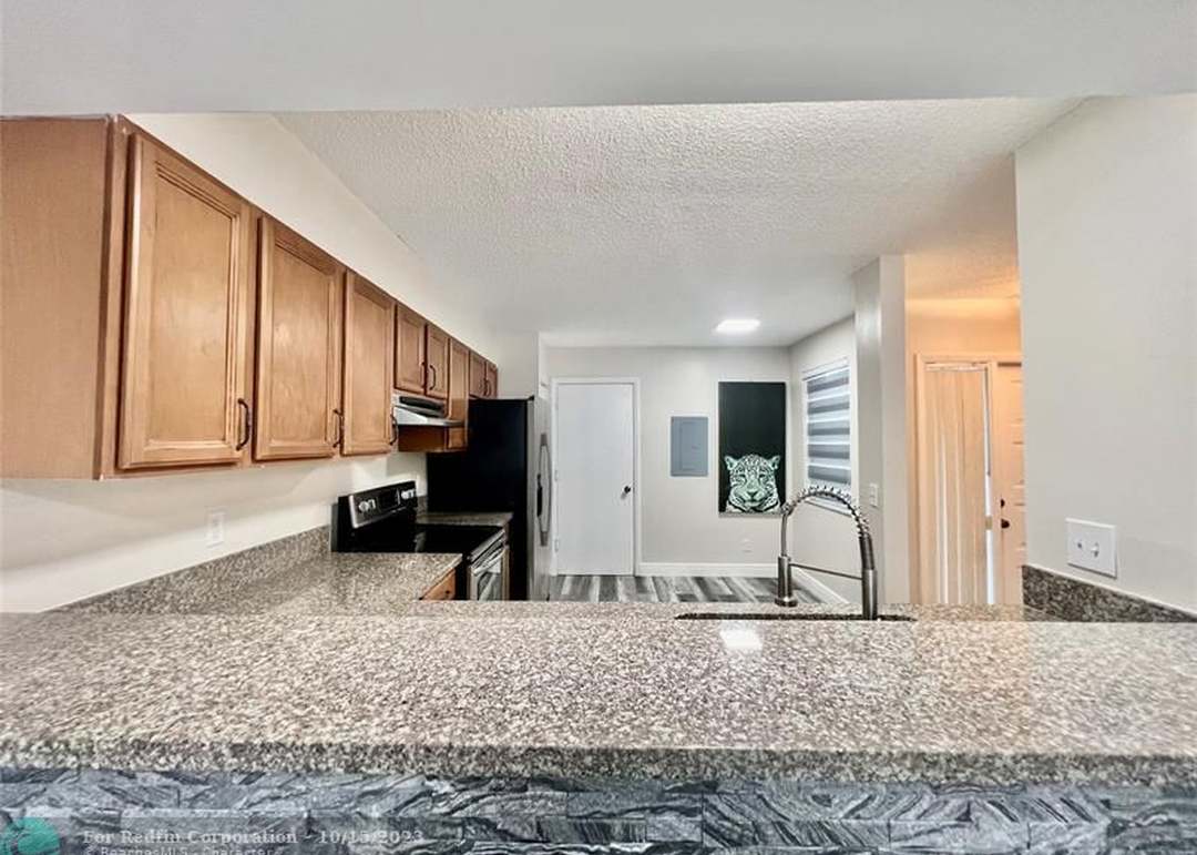 12362 NW 15th St, Pembroke Pines, FL 33026
