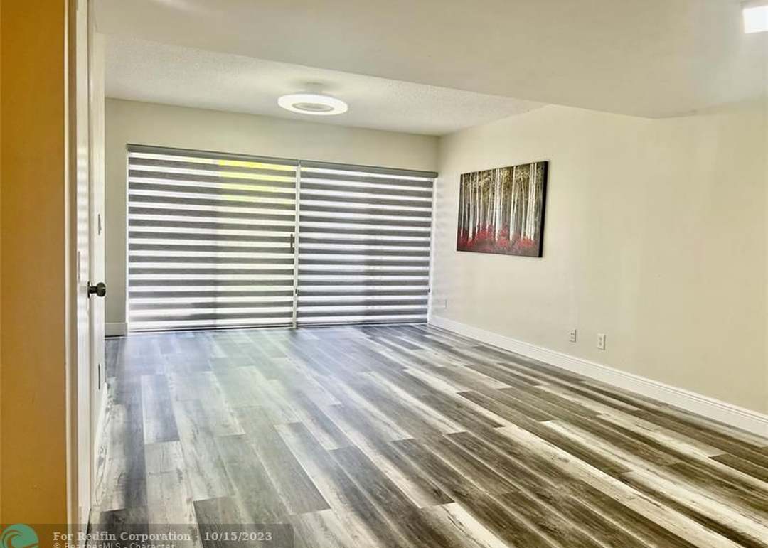 12362 NW 15th St, Pembroke Pines, FL 33026