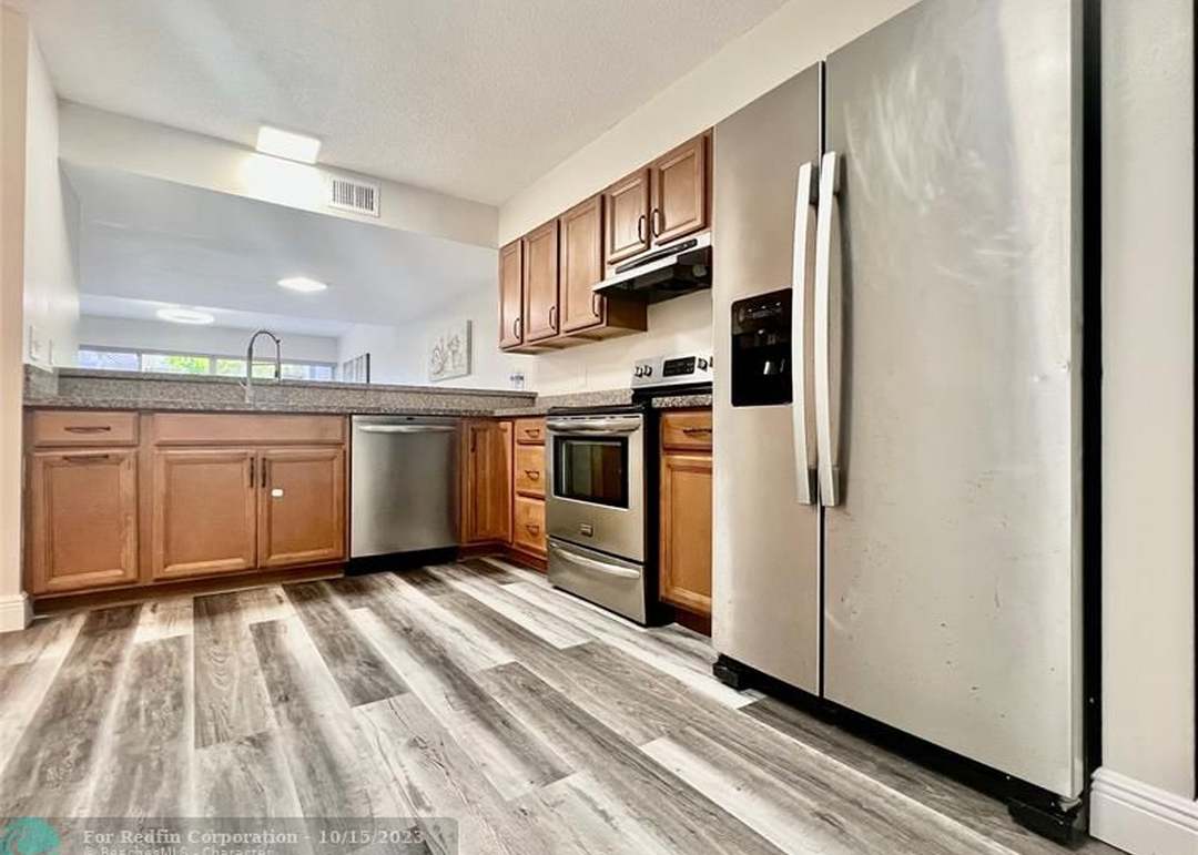 12362 NW 15th St, Pembroke Pines, FL 33026