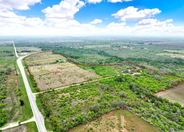 Property at 4850 Fm 2676, Hondo, TX 78861, 3 beds, 2 baths