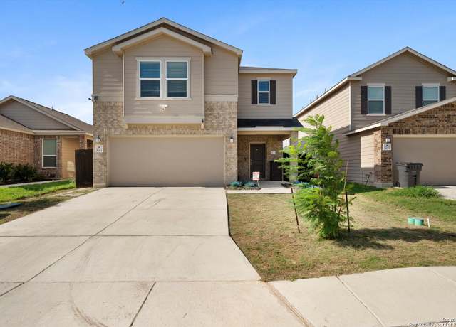 Property at 3247 Old Almonte, San Antonio, TX 78224, 5 beds, 3 baths