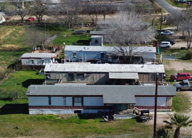 Property at 17189 Benton City Rd, Von Ormy, TX 78073, 13 beds, 8 baths