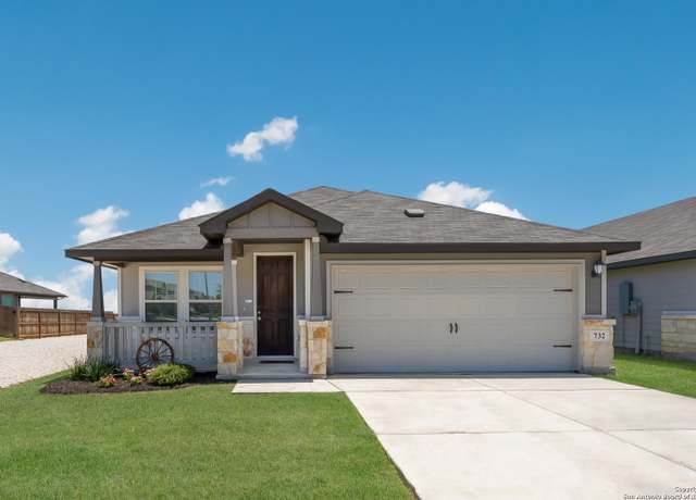 Property at 732 Clara Park, New Braunfels, TX 78130, 3 beds, 2 baths