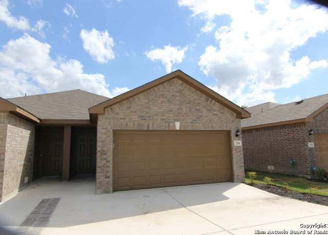 Property at 260-262 Rosalie Dr, New Braunfels, TX 78130, 6 beds, 4 baths