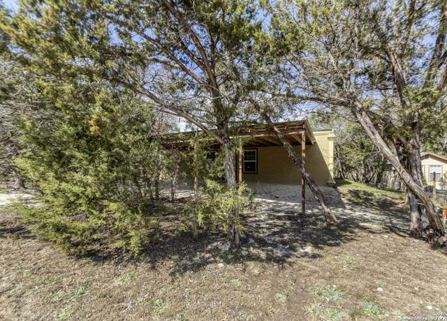 Property at 563 Misty Gln, Canyon Lake, TX 78133, 4 beds, 4.5 baths