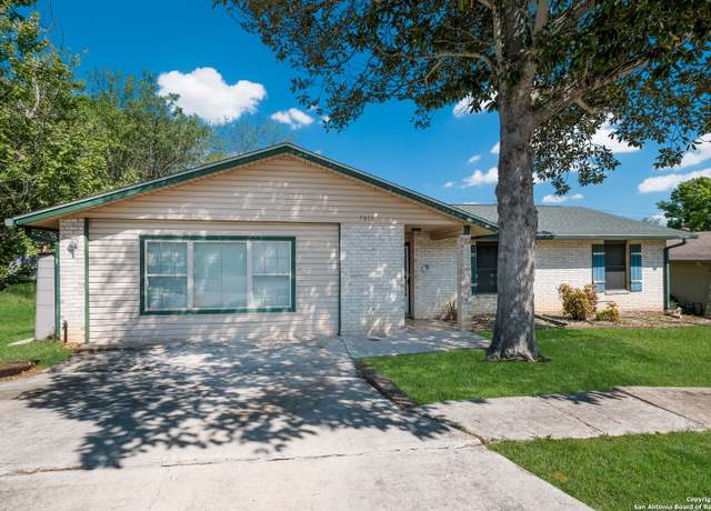 Property at 7813 Hollow Oak, Live Oak, TX 78233, 4 beds, 2 baths