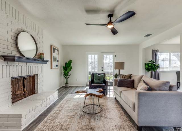 Property at 9814 Broad Frst, San Antonio, TX 78250, 3 beds, 2.5 baths