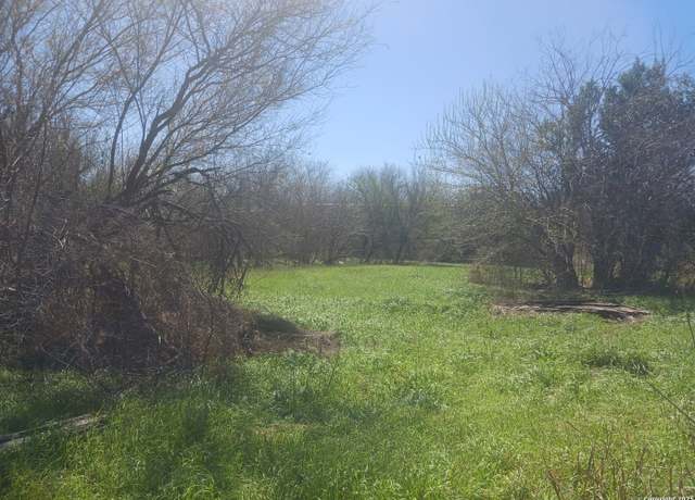 Property at 207 Rullman, San Antonio, TX 78208